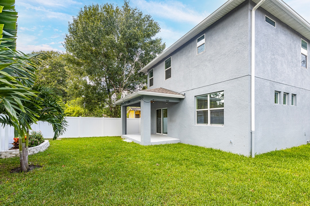 Property p10 image 33